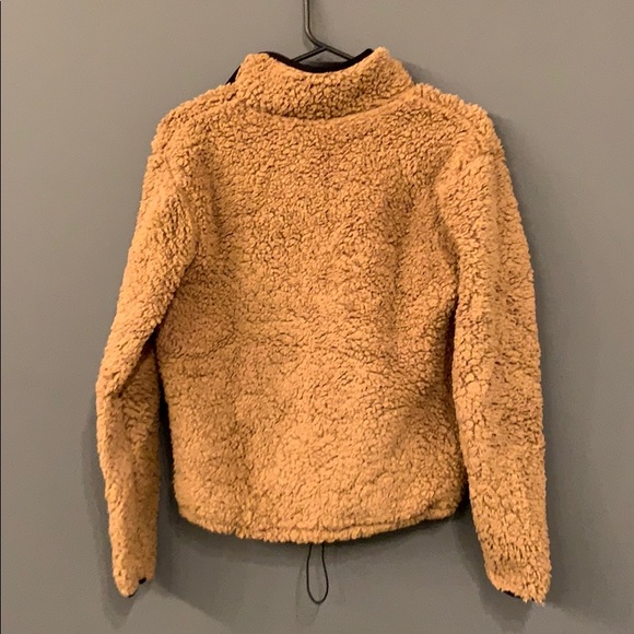 Fuzzy brown pullover - Picture 2 of 3